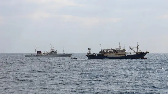 Jedna rutinska kontrola mogla bi rasplamsati sukob dviju sila: Uhićen je kapetan kineskog broda