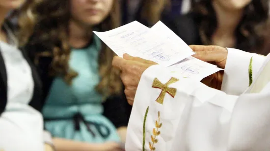 Župnik kod Rijeke otkazao krizmu: 'Nezreli ste! Nedostaje vam znanja i posvećenosti!'