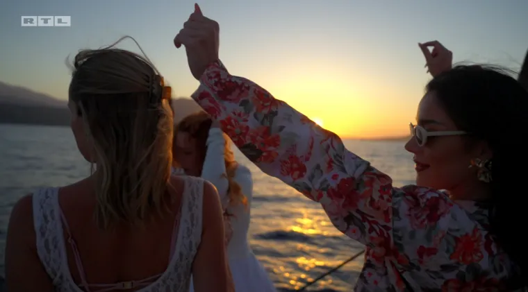 Kad počne party, ruže padaju u drugi plan: Tada i najveće suparnice ple&scaron;u u istom ritmu