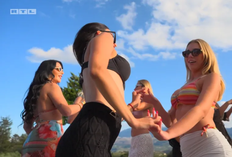 Kad počne party, ruže padaju u drugi plan: Tada i najveće suparnice ple&scaron;u u istom ritmu