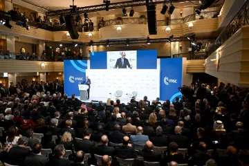 Merz uzdrmao München: 'Poredak je pred uništenjem. Vode se opasne igre'