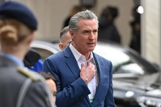 Mogući kandidat za predsjednika SAD-a žestoko udario: 'Trump nas vraća u 19. stoljeće'