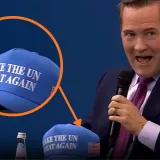 Bizarni trenutak u M&uuml;nchenu: Amerikanac donio kapu, pogledajte &scaron;to pi&scaron;e!