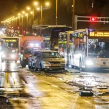 Pukla vodovodna cijev, a onda je naletio automobil i nastao kaos