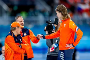 Fudbalerke ponovno gaze! Nezaboravne frizure vratili osvajači olimpijskih medalja i napravili show