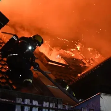 Užasna snimka iz susjedstva: Ljudi živi izgorjeli u požaru trokatnice