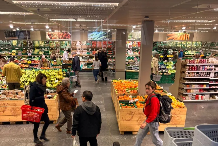 Petra ima 23 godine i živi u &Scaron;vicarskoj: 'Ovakav život u Hrvatskoj si ne bih mogla priu&scaron;titi'