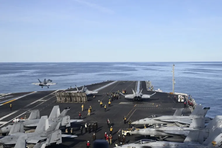 Trump gomila snage, na Bliski istok uskoro stiže ponos američke mornarice: 'Ako ne postignemo dogovor...'