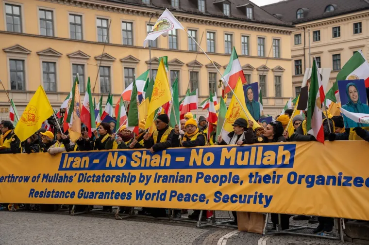 Golemi prosvjedi diljem svijeta protiv iranskog režima: 'Treba pojačati pritisak!'