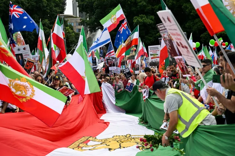 Golemi prosvjedi diljem svijeta protiv iranskog režima: 'Treba pojačati pritisak!'