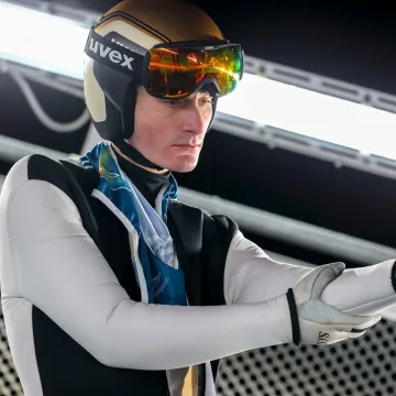 Prevc briljira na ZOI: Nevjerojatna dominacija Slovenca na velikoj skakaonici!