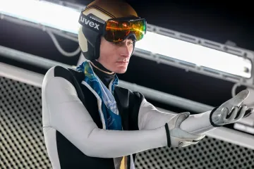 Prevc briljira na ZOI: Nevjerojatna dominacija Slovenca na velikoj skakaonici!