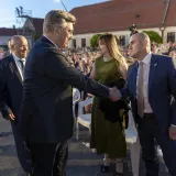 Dabro je uteg koji prijeti potopiti vladajuću koaliciju: Hoće li preživjeti Plenkovićeva Vlada?