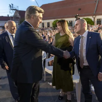 Dabor je uteg koji prijeti potopiti vladajuću koaliciju: Hoće li preživjeti Plenkovićeva Vlada?