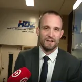 Izvanredna situacija? Erlić do&scaron;ao na sastanak HDZ-a iz Zadra, evo &scaron;to je rekao novinarima