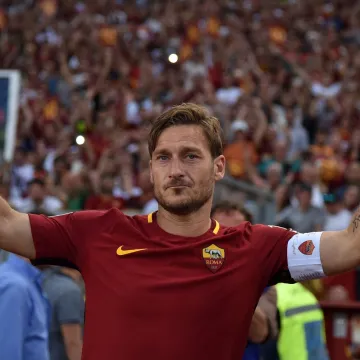 Povratak legende: Francesco Totti opet u Romi