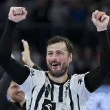 Tako je to kada se sretnu dvije ikone: Pogledajte susret Duvnjaka s bosanskim glumcem