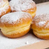 Koliko ste krafni pojeli? Jedna s marmeladom ima kalorija kao cheesburger!