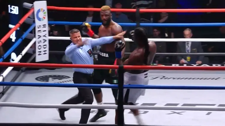 Brutalni nokauti: Ajagba dominantno slavio, Dzambekov isporučio kandidata za nokaut godine