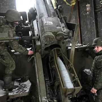 Požar i eksplozije: Ukrajinci žestoko napali vi&scaron;e ruskih regija, pregovarači stigli u Ženevu