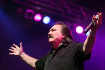 [KVIZ] Samo će najveći obožavatelji znati nastaviti stihove pjesama Mi&scaron;e Kovača