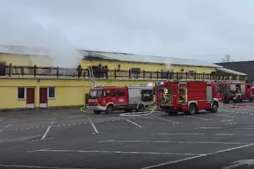 Pogledajte snimku požara na sali za vjenčanja: Interveniralo gotovo 30 vatrogasaca