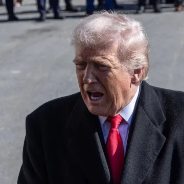 SAD i Iran započeli pregovore u Ženevi: Trump uputio prijetnju