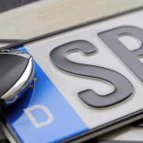 Javno priznao kako putuje po svijetu i krade registracijske tablice: I to nije ono najgore