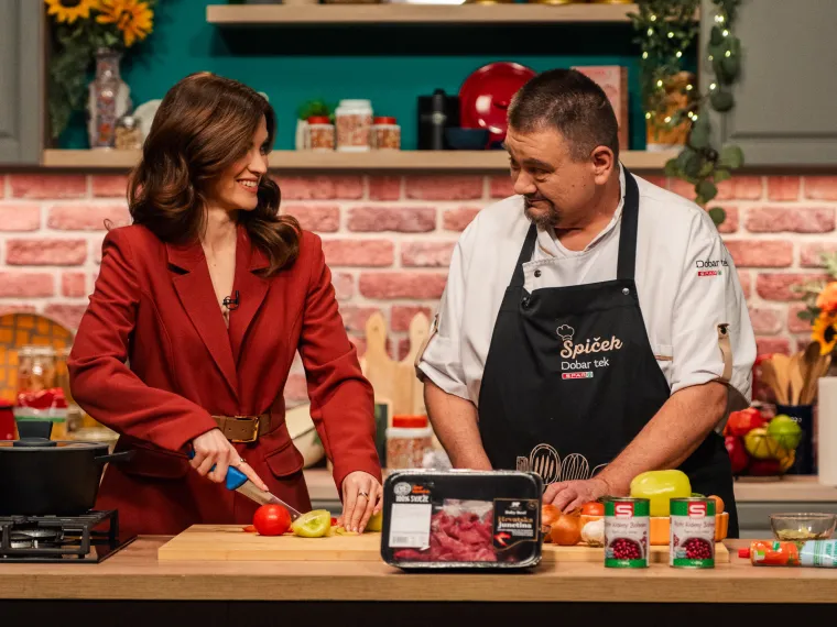 Glumica Arija Rizvić uz chefa &Scaron;pičeka naučila sve tajne savr&scaron;enog junećeg gula&scaron;a s grahom