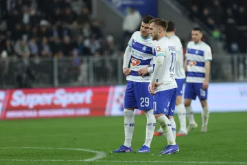 Osijek se upravo lomi između ova dva trenera, a samo jedan će biti trajno rje&scaron;enje