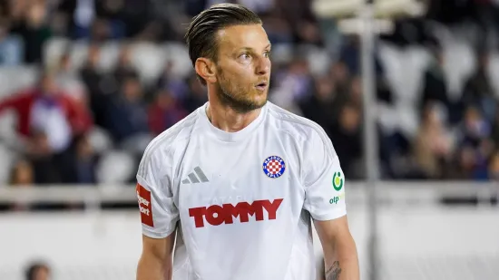 Rakitić poklonio dres vrhunskom sporta&scaron;u: Pogledajte gestu koja je sve ugodno iznenadila