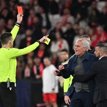 Mourinho iznio te&scaron;ke optužbe: 'Sudac je imao papirić s tri imena, svi znamo kako stoje stvari'