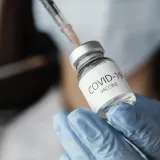 Znanstvenici otkrili za&scaron;to su neka cjepiva protiv COVID-a izazvala rijetki poremećaj: 'Rije&scaron;en misterij'