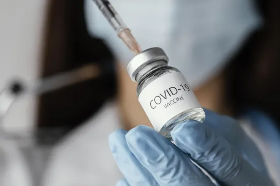 Znanstvenici otkrili za&scaron;to su neka cjepiva protiv COVID-a izazvala rijetki poremećaj: 'Rije&scaron;en misterij'