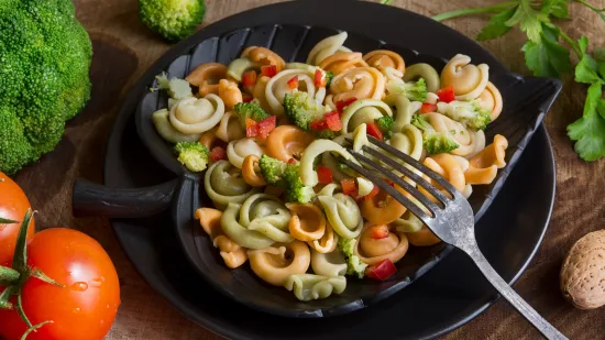 Stručnjaci poručuju: Samo jedna boja na tanjuru može smanjiti rizik od raka