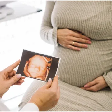 Nakon te&scaron;ke bitke s kilogramima uspjela je ostati trudna: 'Bila sam sretna, ali i prestravljena'