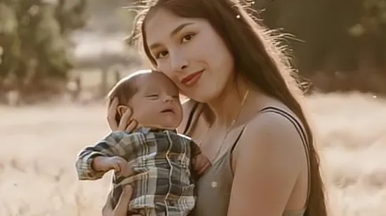 Majka (20) ostavila bebu da umre u kipućem autu dok je i&scaron;la na 'pumpanje' usnica