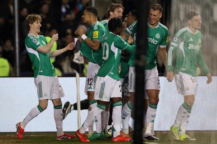 Newcastle napravio čudo: Kasnije Leko protiv Simeonea, Sučić na te&scaron;kom gostovanju