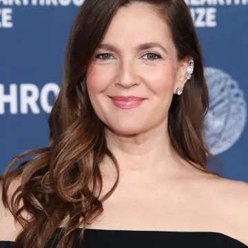 Drew Barrymore slavi 51. rođendan: Jedna je od rijetkih koje su rekle 'ne' estetskim zahvatima