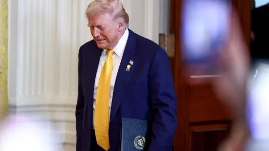 Trump odbacuje optužbe za rasizam, a sjetite se &scaron;to je nedavno objavio na dru&scaron;tvenim mrežama