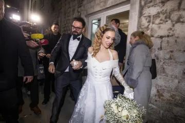 Nasmijana Hana i elegantni Gra&scaron;o: Danas im je godi&scaron;njica braka, prisjetite se njihovog vjenčanja