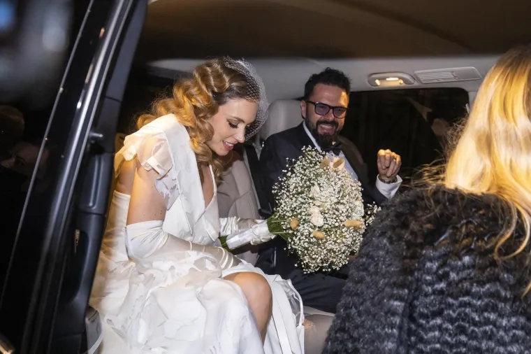 Nasmijana Hana i elegantni Gra&scaron;o: Danas im je godi&scaron;njica braka, prisjetite se njihovog vjenčanja