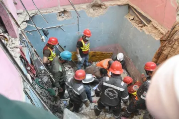 Pakao u noći: Eksplozija sravnila zgradu, najmanje 16 poginulih