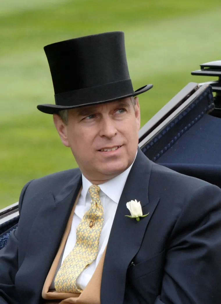 Nekad je bio omiljeni, heroj nacije i mamin miljenik: Ovo je priča o posrnulom princu Andrew