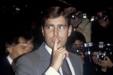 Kako je izgledao princ Andrew u mladosti? Njegovao je imidž heroja, daleko od razuzdanih zabava