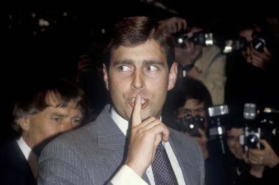 Kako je izgledao princ Andrew u mladosti? Njegovao je imidž heroja, daleko od razuzdanih zabava