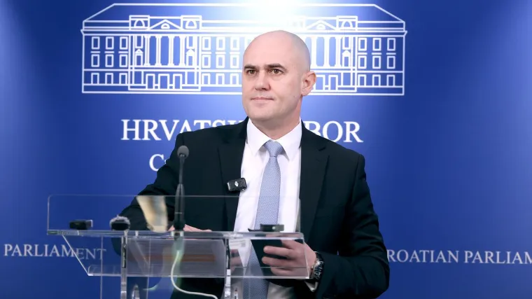 Pitamo vas kako će Plenković rije&scaron;iti krizu u vladajućoj koaliciji?