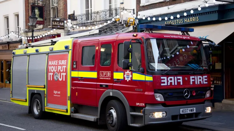 Djevojčica (11) i mu&scaron;karac poginuli u požaru: Tragediju uzrokovala friteza na vrući zrak