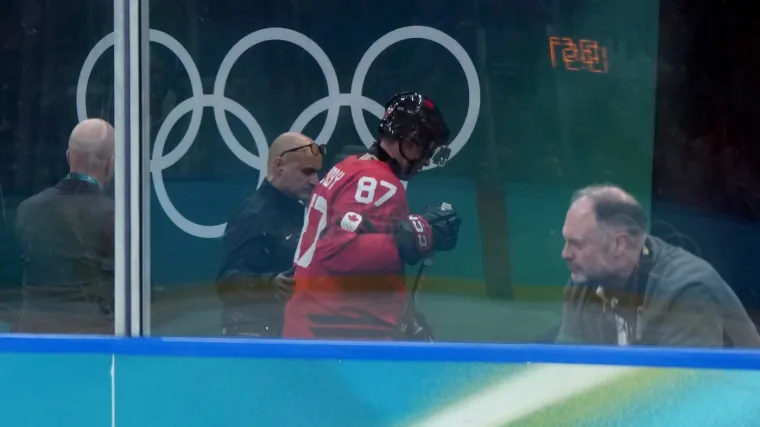 Crosby pod upitnikom pred polufinale? Izbornik prekinuo nagađanja