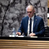 Dabro uvjetuje ostavku, a Glasovac upozorava: 'Sutra gledajte kako u krdu smrdi, ali je toplo'